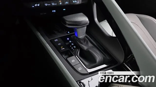 Hyundai Avante — Фото автомобиля 12