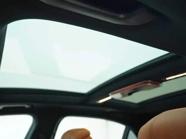 Mercedes-Benz S-Class — Фото автомобиля 10