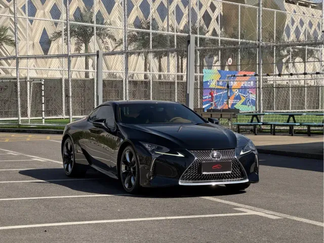 Lexus LC — Фото автомобиля 3