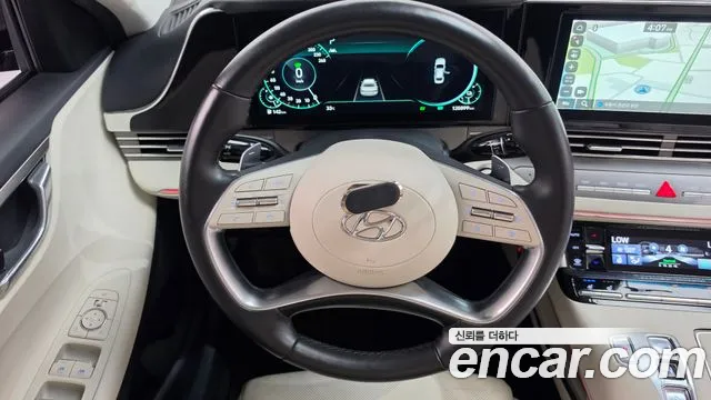 Hyundai Grandeur — Фото автомобиля 12