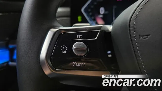 BMW i7 G70 — Фото автомобиля 25