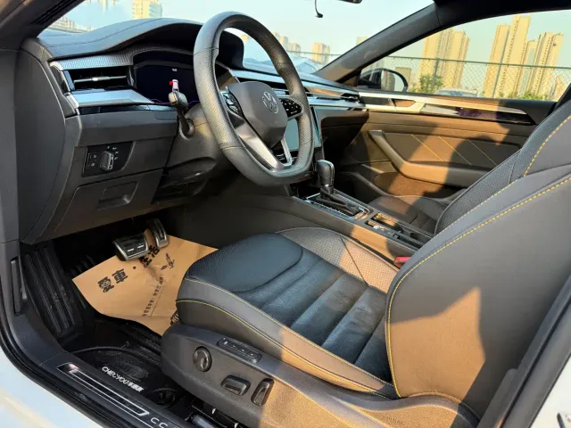 Volkswagen CC — Фото автомобиля 10