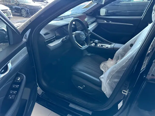 Geely Xingrui — Фото автомобиля 3