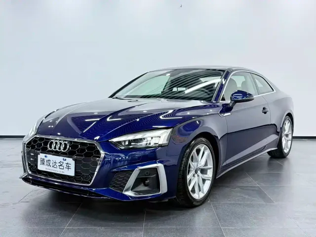 Фотография автомобиля — Audi A5