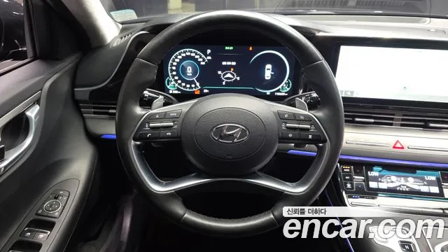 Hyundai Grandeur New — Фото автомобиля 13