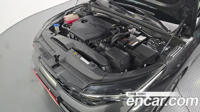 Kia K5 Новый K5 3 поколение 2.0 LPi(Для проката) — Фото автомобиля 6