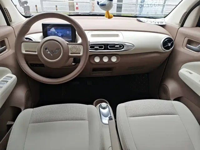 Wuling Hongguang Mini EV — Фото автомобиля 9