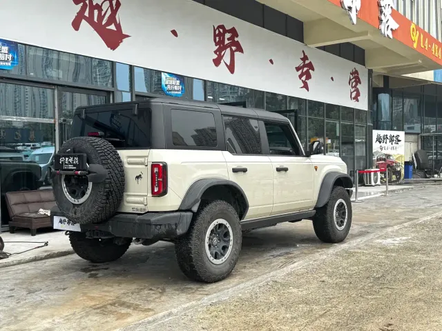 Ford Bronco — Фото автомобиля 7