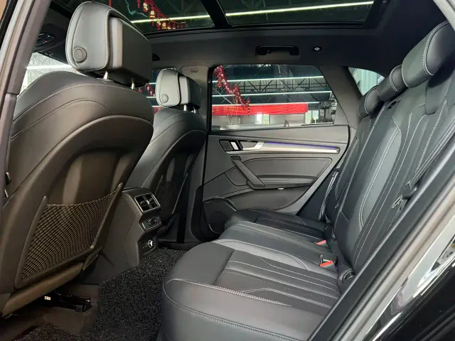 Audi Q5L — Фото автомобиля 4