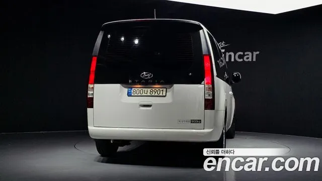 Hyundai Staria — Фото автомобиля 4