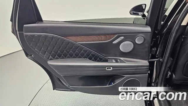Genesis G80 Electrified G80 (RG3) — Фото автомобиля 24