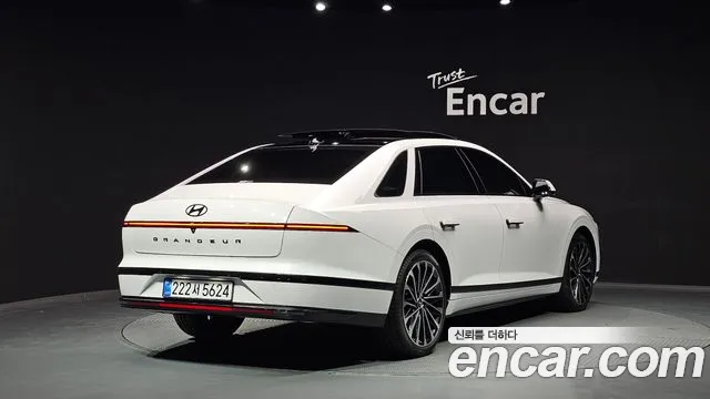Hyundai Grandeur — Фото автомобиля 2