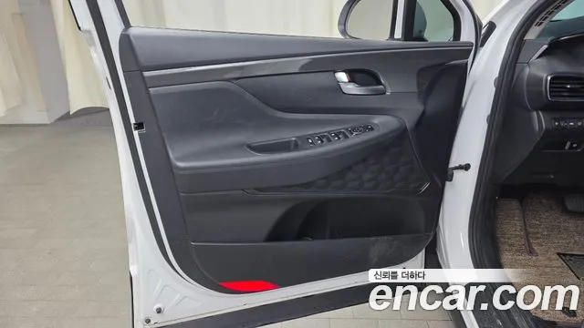 Hyundai Santa Fe Santa Fe (New) — Фото автомобиля 13