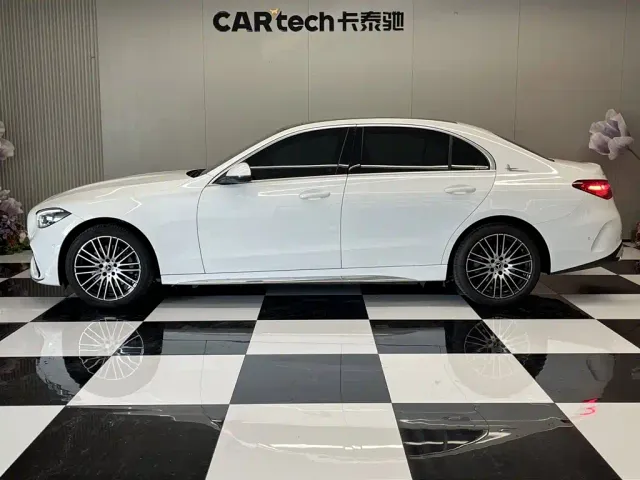 Mercedes-Benz C-Class — Фото автомобиля 8