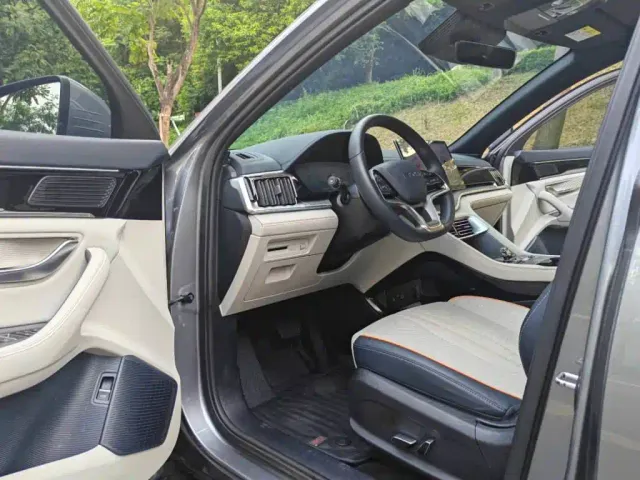 BYD Song PLUS — Фото автомобиля 7