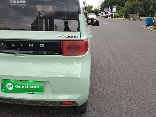 Wuling Hongguang Mini EV — Фото автомобиля 7