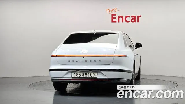 Hyundai Grandeur Grandeur (GN7) 3.5 LPG 2WD (Такси) — Фото автомобиля 4