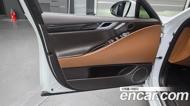 Genesis G80 RG3 — Фото автомобиля 13