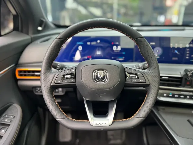 Changan UNI-T — Фото автомобиля 12