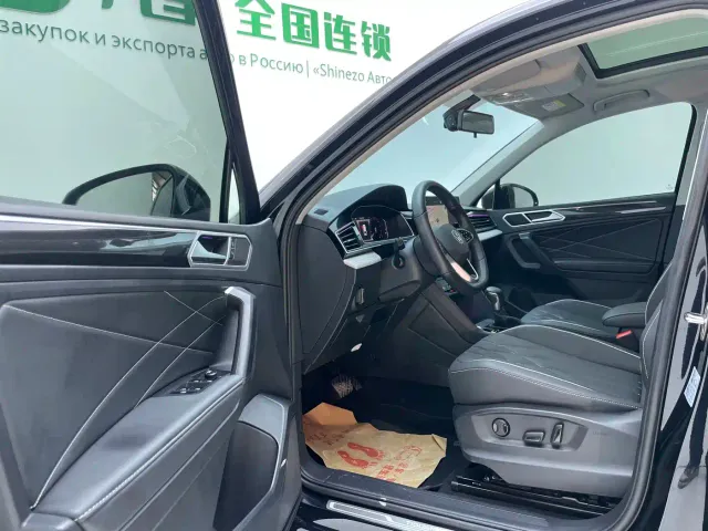 Volkswagen Tiguan L — Фото автомобиля 17