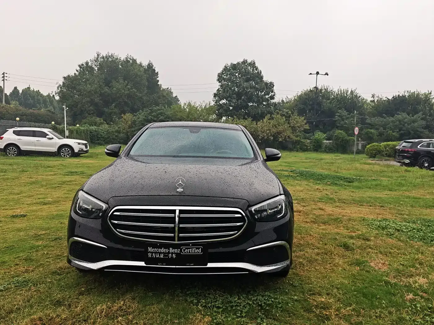Mercedes-Benz Mercedes-Benz E-Class 2022 E 260 L — Фото автомобиля 2