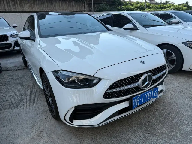 Mercedes-Benz C-Class — Фото автомобиля 3