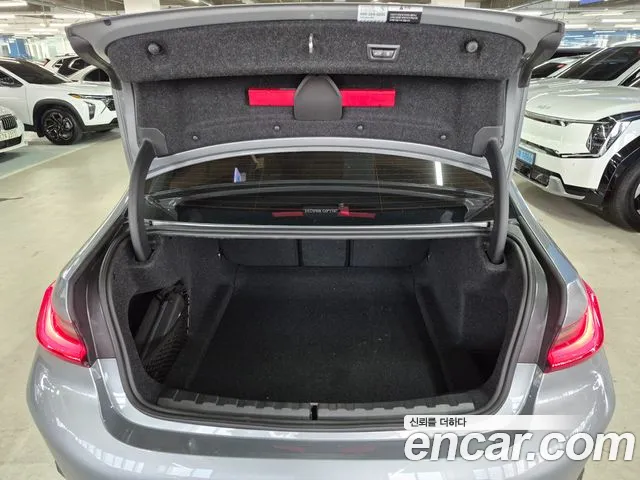 BMW 3-Series 3 серия (G20) 320i M Sport — Фото автомобиля 17