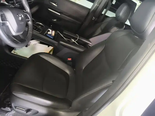 Toyota Granvia — Фото автомобиля 14