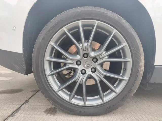 Leapmotor C10 — Фото автомобиля 17