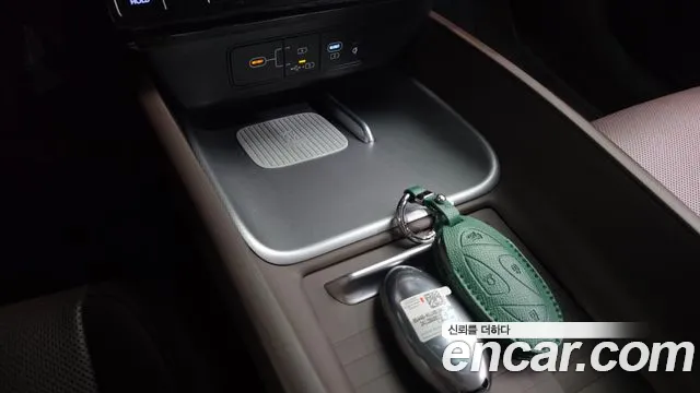 Hyundai Grandeur GN7 — Фото автомобиля 24