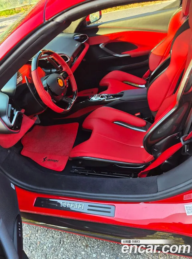 Ferrari 296 GTS — Фото автомобиля 9