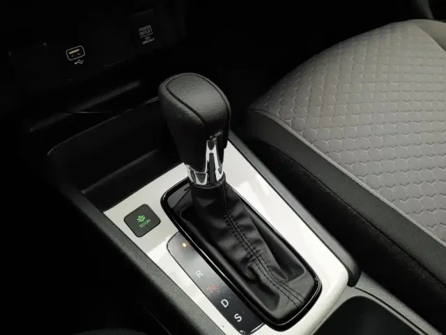 Honda Fit 2024 1.5L CVT Mugen Unlimited Edition — Фото автомобиля 13