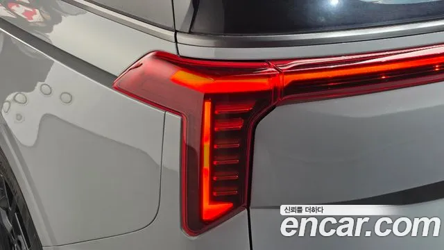 Kia Carnival 4th Gen — Фото автомобиля 8