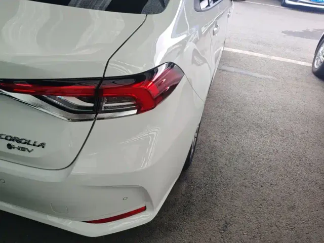 Toyota Corolla — Фото автомобиля 7