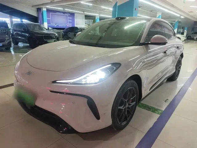 Фотография автомобиля — IM Motors LS6