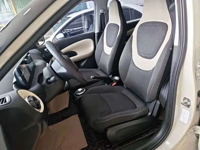 Wuling Bingo — Фото автомобиля 14