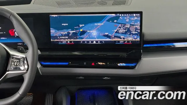 BMW 5 Series G60 — Фото автомобиля 14