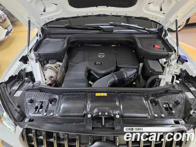 Mercedes-Benz GLE-Class — Фото автомобиля 4