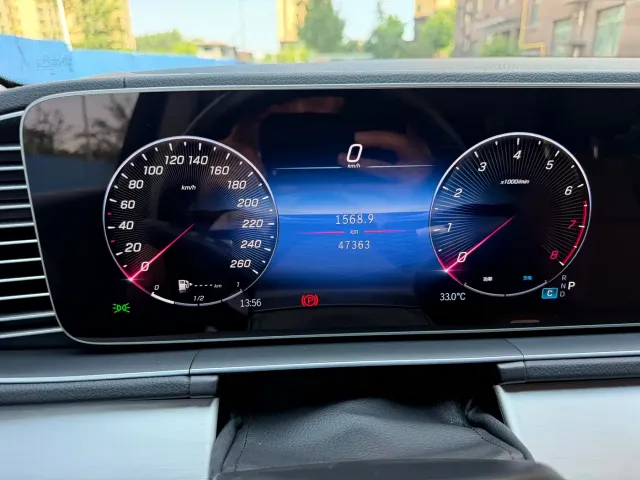 Mercedes-Benz GLE-Class — Фото автомобиля 12