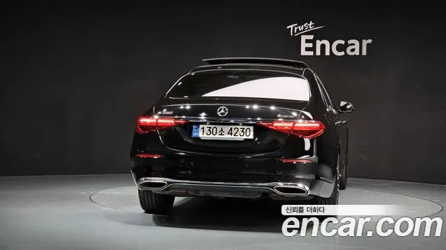 Mercedes-Benz S-Class — Фото автомобиля 4