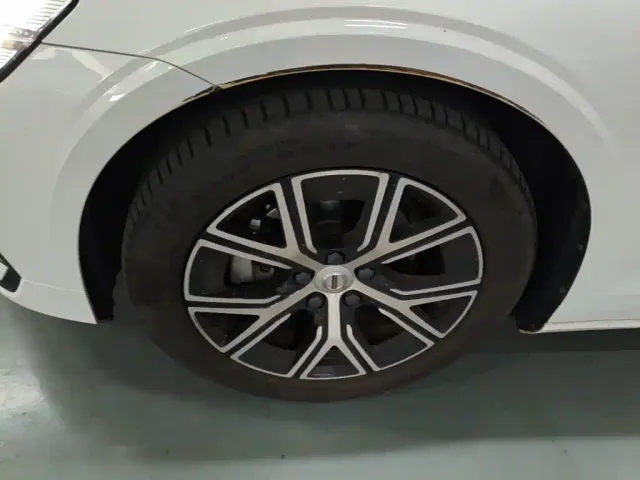 Volvo S60 — Фото автомобиля 22