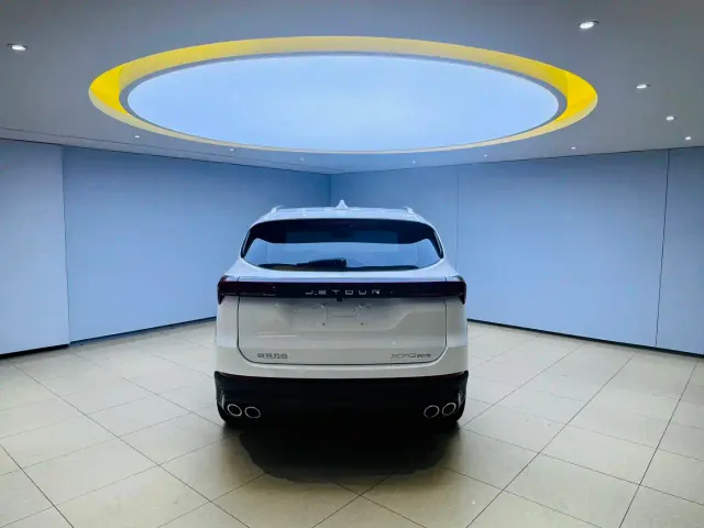Jetour X70 Plus — Фото автомобиля 5