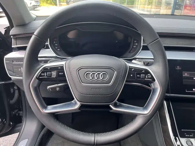 Audi A8 — Фото автомобиля 11