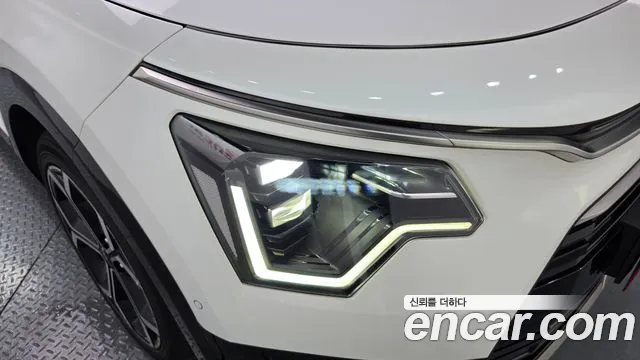 Kia Niro The All New Niro Signature — Фото автомобиля 21