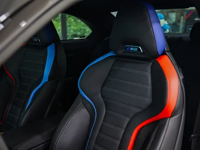 BMW M2 — Фото автомобиля 8