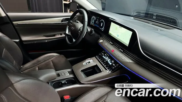 Hyundai Grandeur New — Фото автомобиля 19
