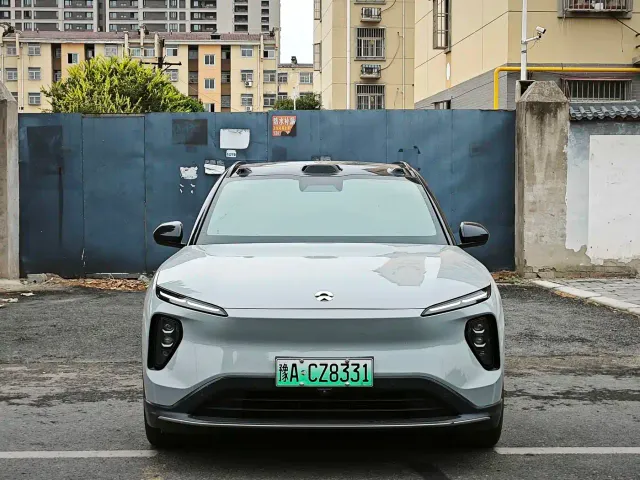 Nio ES6 — Фото автомобиля 2