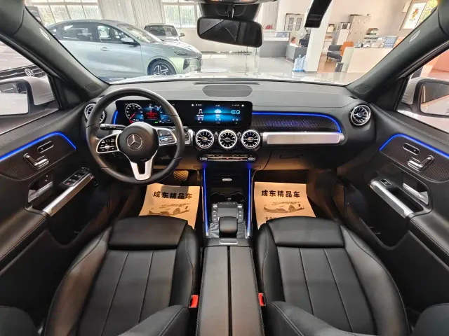 Mercedes-Benz EQB — Фото автомобиля 9