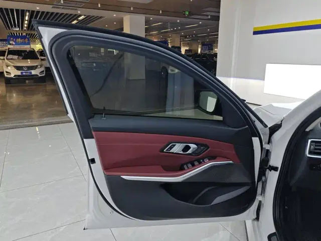 BMW i3 — Фото автомобиля 7