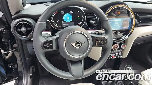 MINI Cooper — Фото автомобиля 18